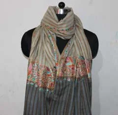 Pashmina Sozni Shawls